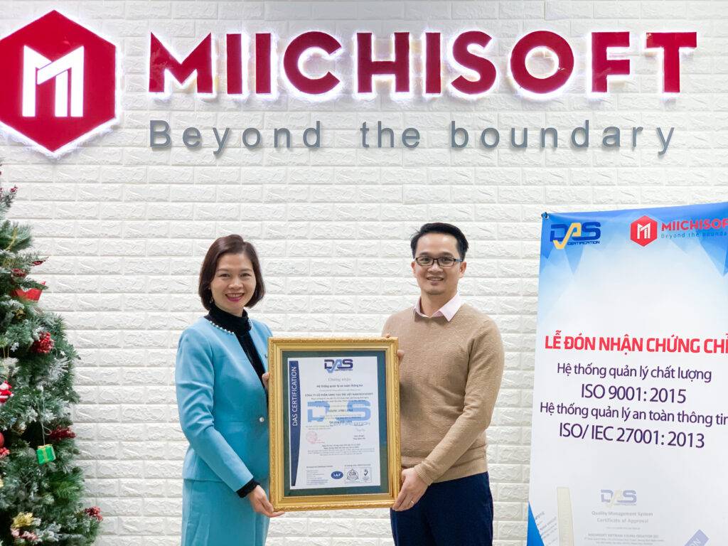 2021年に Miichisoft がトップアウトソーシング企業としてSao Khue賞を受賞した! 3 2020年に Miichisoft が品質マネジメントシステムと情報セキュリティーシステムに関するISO資格を取得しました